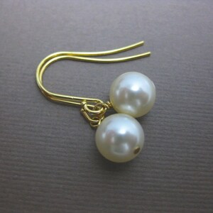 Gold Pearl Drop Earrings, Cream Pearl Bridal Jewelry, Drop Pearl Earrings, Dangle Bridesmaid Earrings image 2