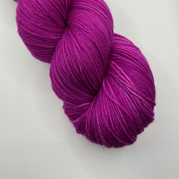 Dragonfruit Semi-solid/Tonal Sock/Fingering Weight Hand-Dyed Yarn - 75 Fine Superwash Merino/25 Nylon 100g