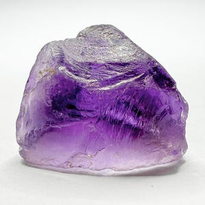 Außergewöhnlicher übergroßer roher Amethyst roh - Seltenes Sammlerstück, natürlicher Kristall in Museumsqualität übergroßes Rohgewicht in 51.30 Karat