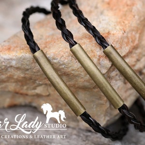 Pulsera de pelo de caballo con tres trenzas Cuentas de latón antiguo - Pulsera de pelo de caballo trenzado - Pulsera de pelo de caballo - Regalo de caballo - Recuerdo de caballo