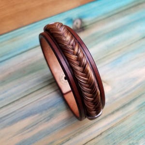 Pulsera de pelo y cuero de caballo - con crin trenzada - Pulsera de pelo de caballo - Joyería de crin de caballo - Brazalete de cuero