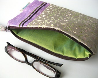 BFCM SALE Medium zipper pouch silk enveloppe travel make up pouch silky Lilac China India