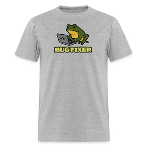 Funny Coding Shirt | Bug Fixer Frog Tee for Programmers • Nerdy Developer Gift • Debugging T-Shirt