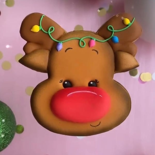 Reindeer Cookie Cutter by Mantequilla