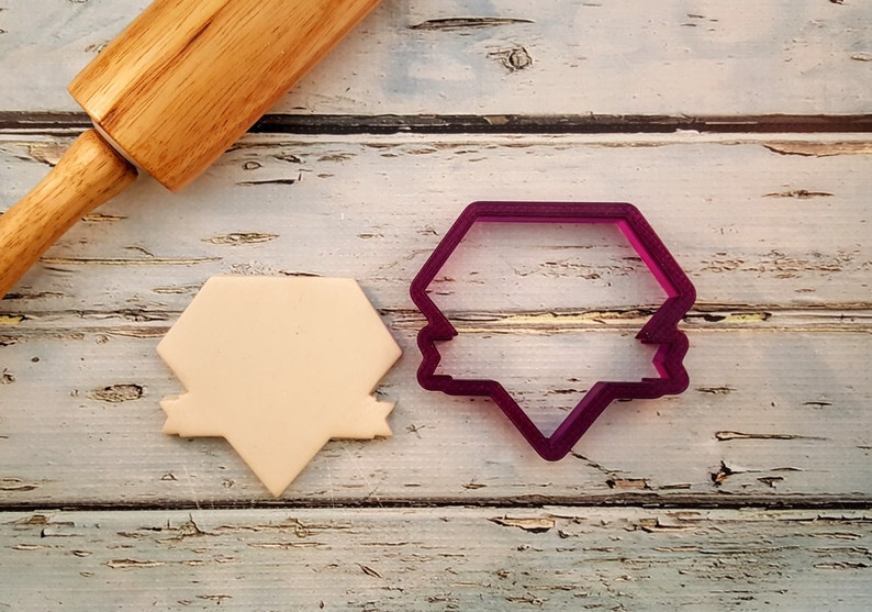 Diamond With Ribbon or Banner Cookie Cutter and Fondant Cutter and Clay ...