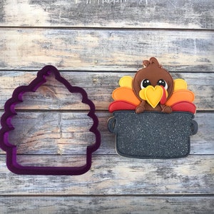 Turkey in a Pot with Sign Area Plaque Cookie Cutter and Fondant Cutter and Clay Cutter