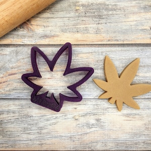 Cortador de biscoito em formato de folha de maconha, cortador de fondant e cortador de argila.