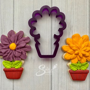 Potted Flower #2 Cookie Cutter and Fondant Cutter and Clay Cutter