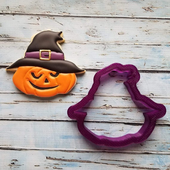 Set of 10 Halloween Cookie Cutters and Fondant Cutters and Clay