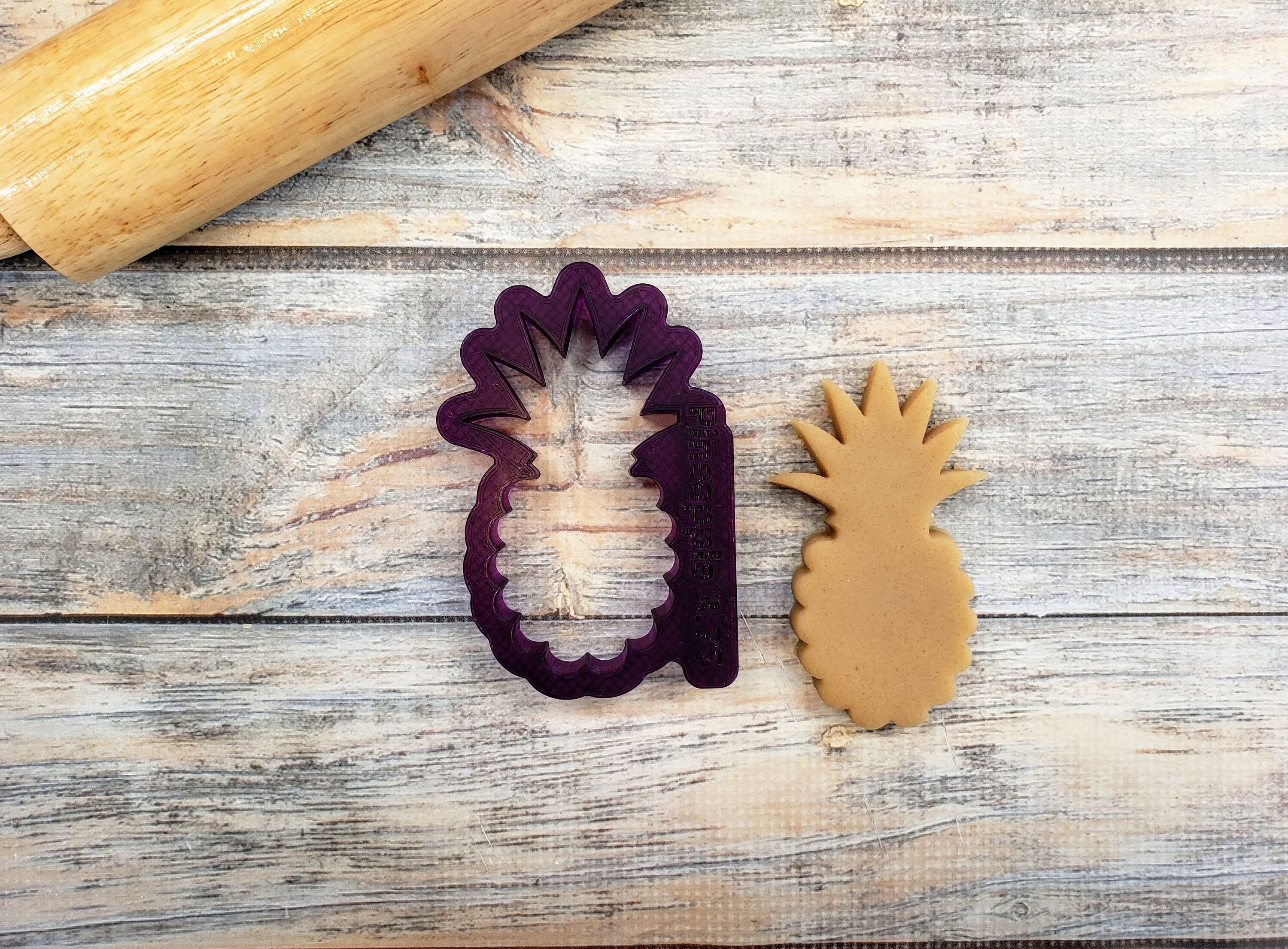 Lilaloa Pineapple Cookie Cutter and Fondant Cutter and Clay Cutter - Etsy