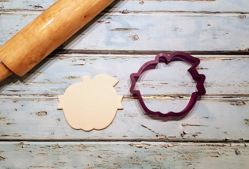 Apple With Banner or Ribbon Cookie Cutter or Fondant Cutter - Etsy
