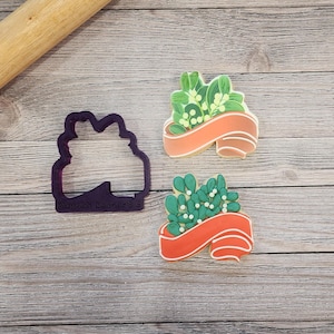 葉っぱの飾りとバナークッキーカッター