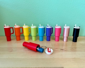 Mini Tumbler Chapstick Holder – Keychain Lip Balm, 15 Colors