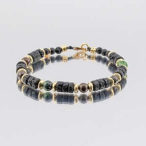Bracciale Terra Primordiale – Lava nera, opale boulder e zoisite rubino
