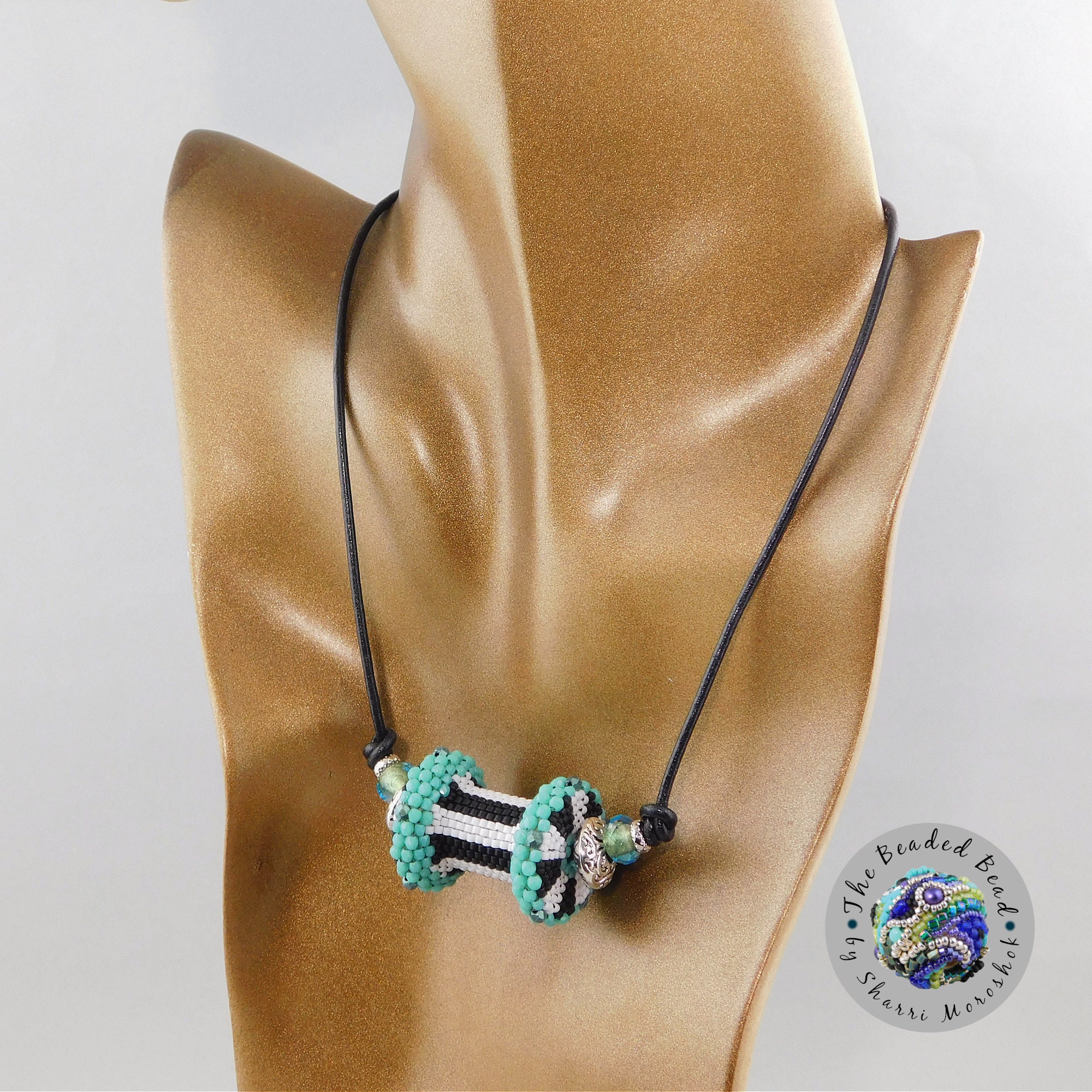 Collier Fantaisie En Cuir Avec Perles De Turquoise, Métal Noir Et Strass - Neuf Avec étiquettes (sans Nickel)