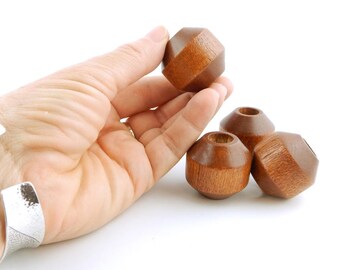 Vintage Wood Beads Chunky Barrel - light brown maple - 4 pieces