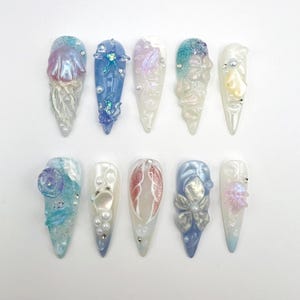 Oceanic Dream Press On Nails: 3D Jellyfish, Seashells & Pearls