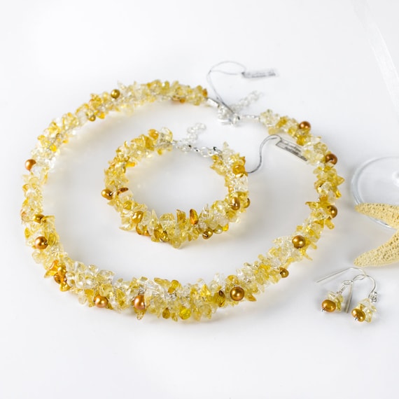 Citrine Jewelry set, Gold pearls, Yellow Carnelian Crochet Necklace bracelet and Gemstone Earrings, Boho Summer Wedding