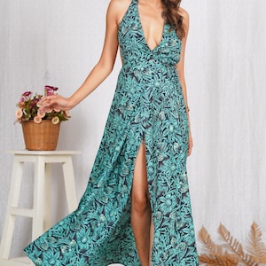 Women&#39;s Tropical Leaf Print Halter Maxi Dress in Shining Viscose Deep V-Neck Open Back and Front Slit – Summer Beachwear & Partywear