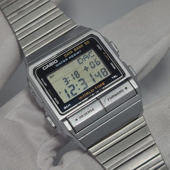 Casio 675 DB-520 Data Bank Digital Quartz Japan M… - image 4
