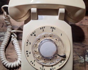 Vintage 1984 AT&T Western Electric CS500DM Rotary Telephone | Tan Desk Phone | Classic Retro Home Office Decor | Display Piece