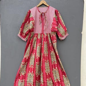 Baumwollstreifen Kleid, Midikleid, Minikleid, langes Kleid mit Blockprint, Summarkleid Baumwollkleid für Mädchen, tiefer Hals mit Stringverschluss