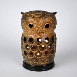 Ceramic Owl Candleholder – Vintage Tealight Candle Holder – Perforated Design & Rustic Brown Glaze – 1970s/1980s Retro Bohemian Home Decor