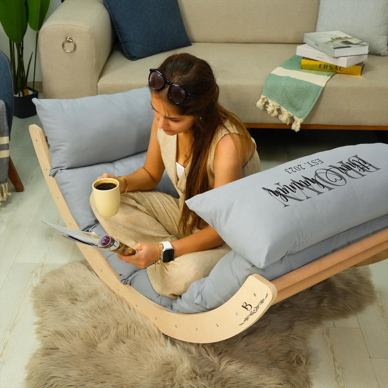 Houten chaise longue: schommelkussen voor buiten voor dutjes in de tuin, gezellig terrasmeubilair afbeelding 3