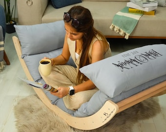 Outdoor Rocking Lounger Chair with Personalized Cushion: Waterproof Garden Furniture