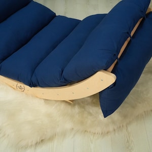 Houten chaise longue: schommelkussen voor buiten voor dutjes in de tuin, gezellig terrasmeubilair afbeelding 4