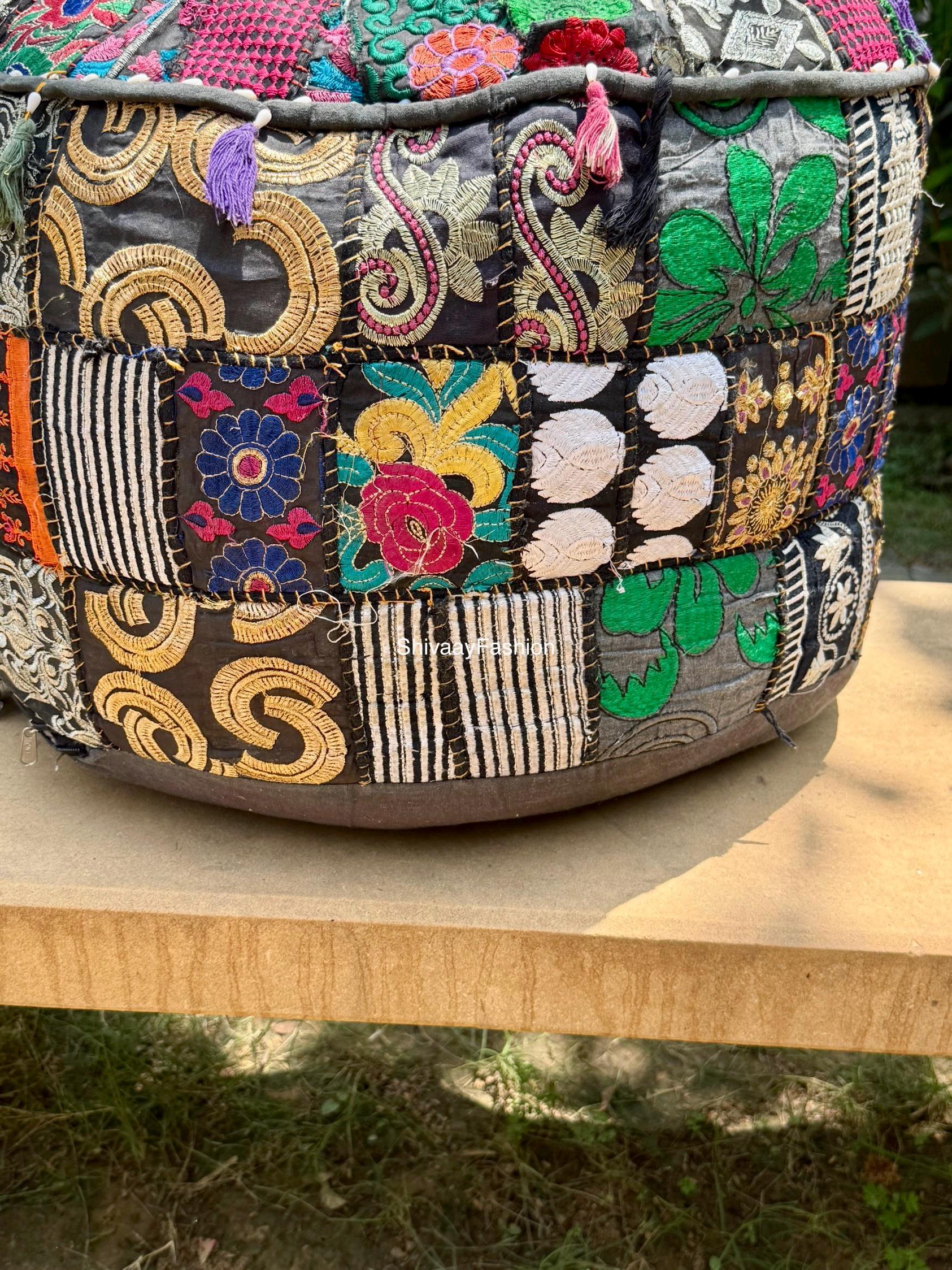 Ethnische Pouf-Abdeckung Aus Baumwolle Mit Spiegelstickerei – Patchwork-Ottoman-Hockerbezug, Multi-Color, 22 Zoll Durchmesser