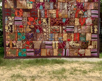 手刺繍の壁掛けヴィンテージインドサリーパッチワーク壁装飾