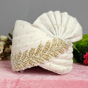 WHITE SAFA TURBAN, indian groom turban, indian groom safa, beads safa turban, adjustable safa turban, white sherwani safa,sherwani safa