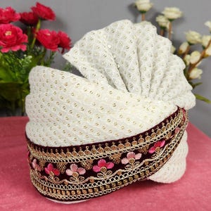 WHITE SAFA TURBAN, indian groom turban, indian groom safa, chikankari safa turban, adjustable safa turban, white sherwani safa,sherwani safa