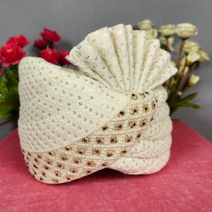 WHITE SAFA TURBAN, indian groom turban, indian groom safa, chikankari safa turban, adjustable safa turban, white sherwani safa,sherwani safa
