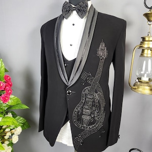 GUITAR DESIGN BLACK Tuxedo Suit For Men | Wedding Handwork Tuxedo | Made to Measure Suit | Men&#39;s Tuxedo for Reception | Groomsmen Tuxedo