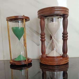 Set of 2 Vintage Wooden Hourglass Sand Timers – Antique Decorative Sand Clocks with Green & White Sand