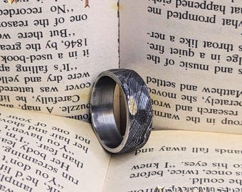 Dark Damascus Steel Wedding Band: Hammered Etched Silver Ring