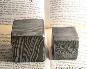 Damascus Steel Cube Hand Forged - Damascus Steel Pixel Block for Men - Solid Game Cubes 30mm, 40mm & 50mm - Paper Weight, Collectible Items
