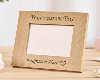 Cornice portafoto in legno personalizzata, cornice regalo incisa, cornice in rovere francese con incisione su misura, regalo personalizzato per la festa del papà e per l'arredamento della casa.
