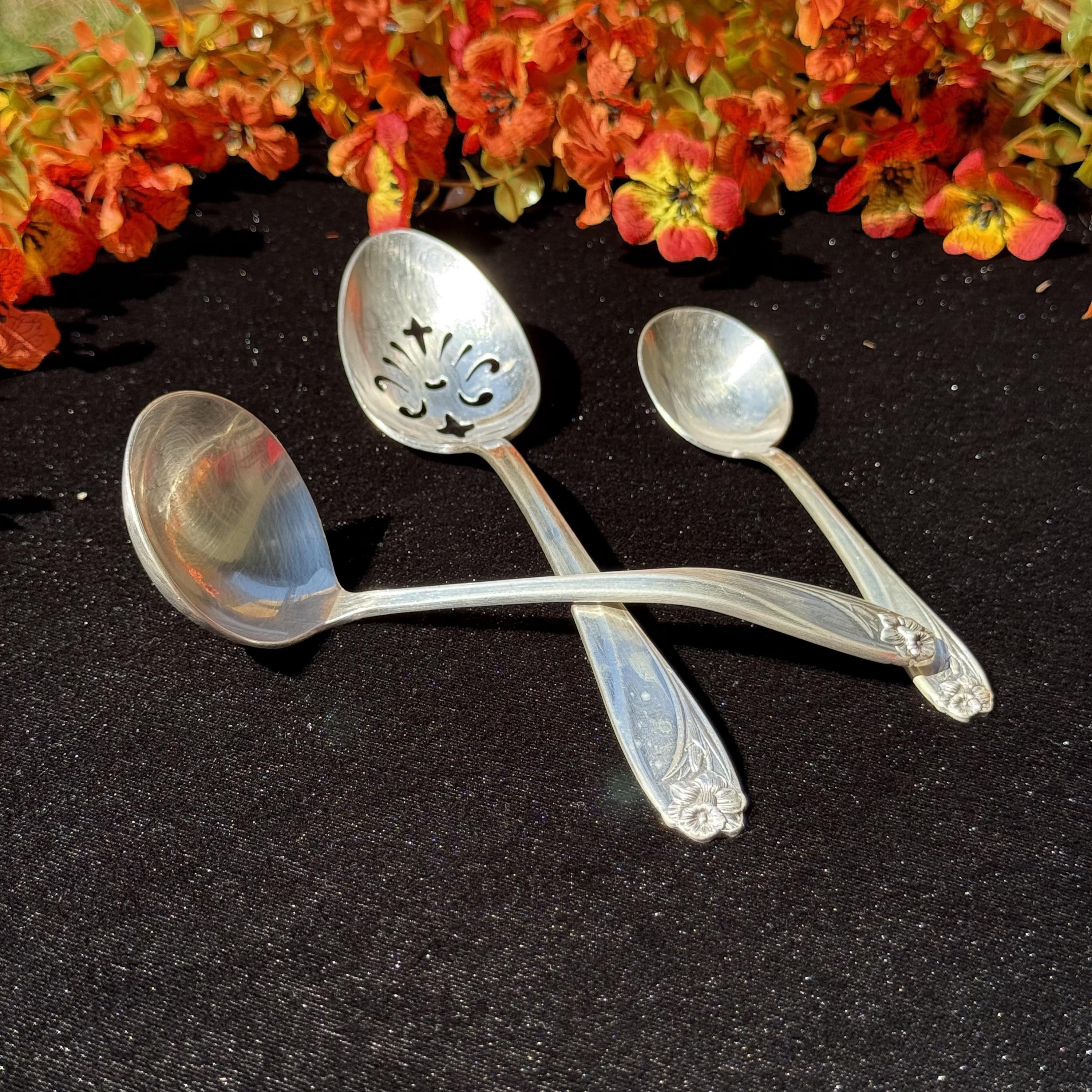 【ROGERS BROS】 DAFFODIL ディナーセット 5名用 27本 ROGERS BROS】 DAFFODIL ディナーセット 5名用 27本 - メルカリ