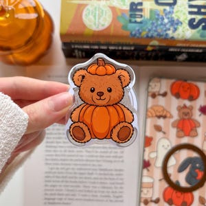 Teddy Bear Magnetic Grip For Kindle, E-Reader, Phone | Magsafe Magnetic Holder | Cute Kindle Grip Ereader Phone Grip | Gifts For Reader