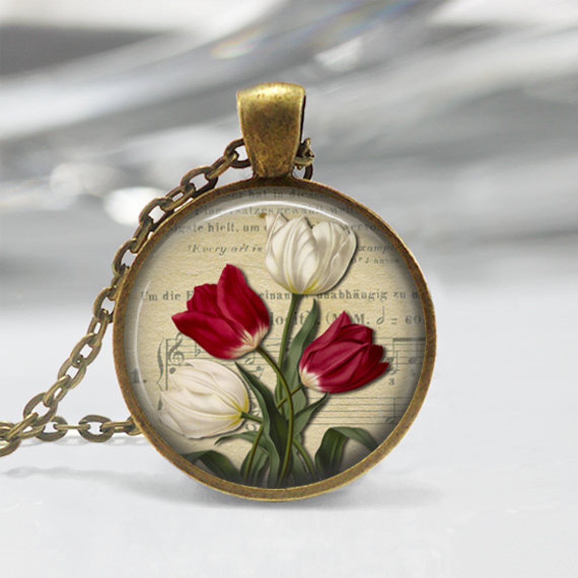 Red Tulip Necklace main image 1