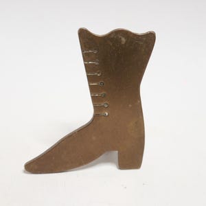 Antique Victorian Brass Boot Decor - Stands - Victorian Decor - Brass Boot - Excellent Condition - 3 1/4&quot;