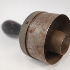 Antique Food Chopper - Uncommon Badger Chopper - Unusual Shaped Chopper - Food Slicer - Food Chopper - Patent 1902 - Kitchen Primitive