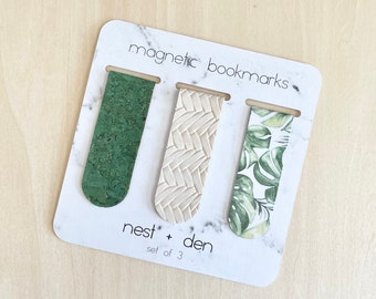 Magnetic Monstera Bookmark Set - Faux Leather Magnetic Bookmark | Bookmark for Women | Plant Lover Gift for Women | Pretty Magnetic Bookmark