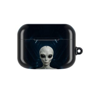Alien AirPod Case: Sci-Fi Wireless Earbud Cover with Carabiner