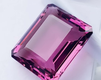 八角形のロイヤルパープルトパーズ宝石：ヒーリングジュエリー製作用ペンダント（65カラット、23x27x13mm）