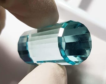 72CT Aquamarine Gemstone Pendant - size Stone Sky Blue Fire, Fancy Cube Cut 16x16x30mm
