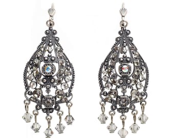 Swarovski Crystal Chandelier Boucles d’oreilles en diamant noir Swarovski Crystal avec vintage Français Settings